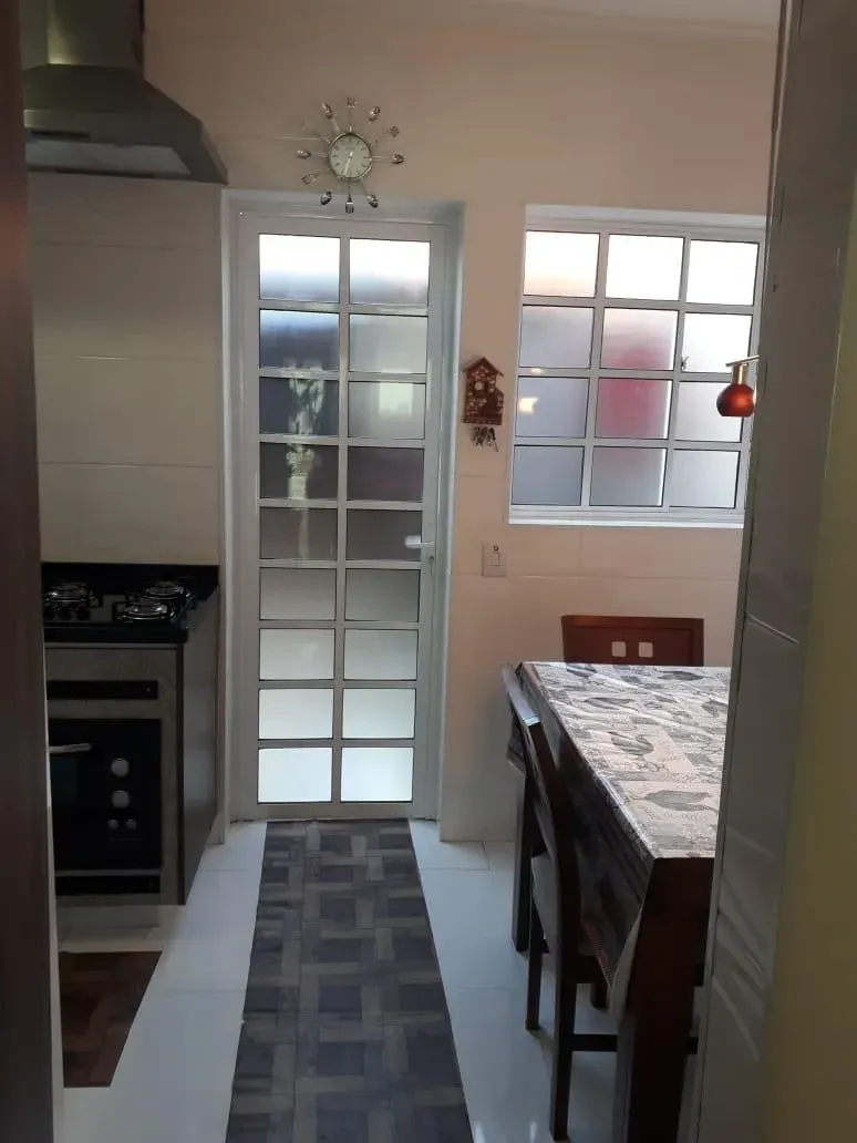 Imagem Sobrado com 2 Quartos à Venda, 60 m² em Vila Perracini - Poá