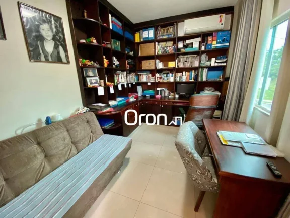 Imagem Sobrado à venda, 339 m² por R$ 1.850.000,00 - Condomínio do Lago - Goiânia/GO
