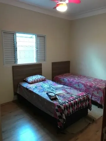 Imagem Casa à venda 4 Quartos, 1 Suite, 4 Vagas, 328M², Vila Areao, Taubaté - SP