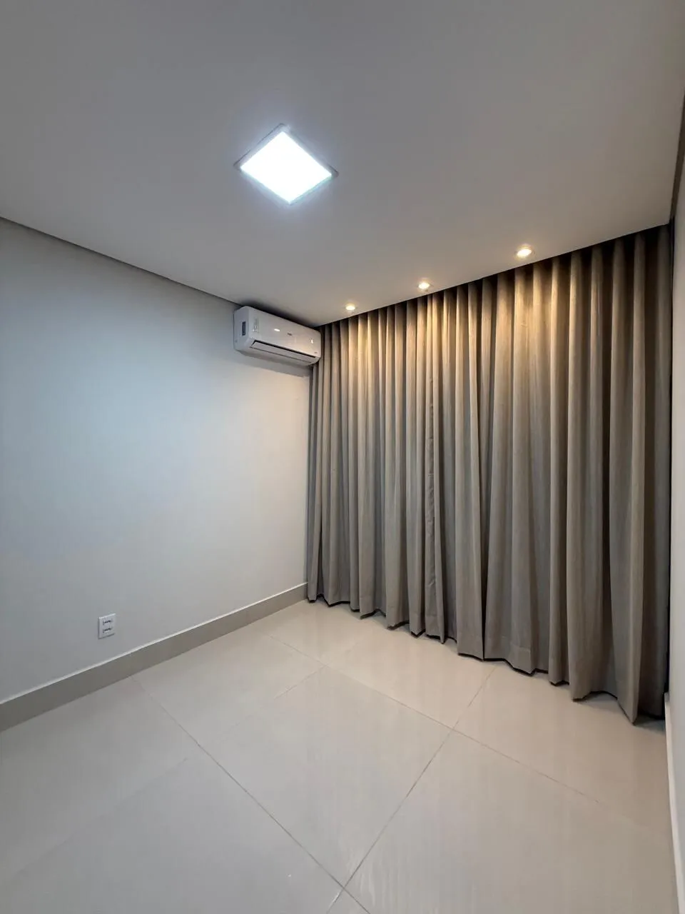 Imagem APARTAMENTO MOBILIADO - 2 QUARTOS, CONDOMÍNIO CHAPADA DOS PAMPAS