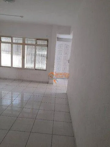 Imagem Casa com 3 dormitórios à venda, 166 m² por R$ 850.000,00 - Jardim Bom Clima - Guarulhos/SP