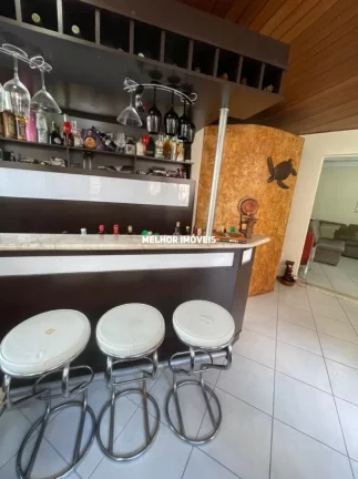 Imagem Apartamento Diferenciado Mobiliado á Venda com 03 Dormitórios sendo 01 Suíte, sacada ampla com churrasqueira a carvão em Meia Praia Itapema - SC