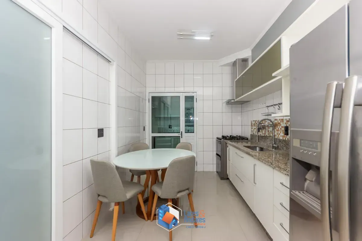 Imagem Casa no condomínio Villa Colibri para venda com 4 quartos, sendo 1 suíte, 128m²