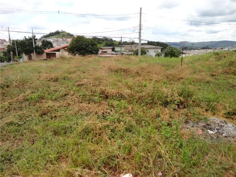 Imagem Terreno à venda em Valinhos-SP, no Jardim America II, com 535,00 m² de área!