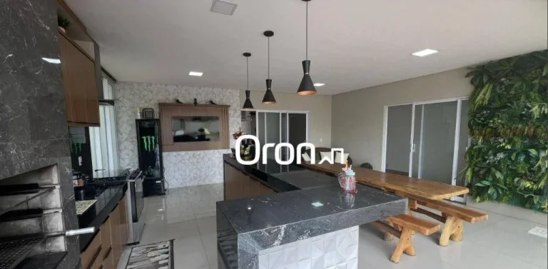 Casa à venda, 324 m² por R$ 2.999.999,00 - Condomínio do Lago - Goiânia/GO