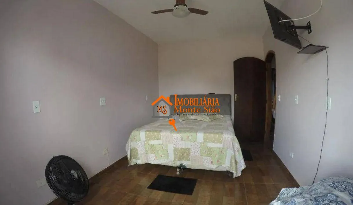 Imagem Sobrado com 3 dormitórios à venda, 229 m² por R$ 712.000 - Vila Augusta - Guarulhos/SP