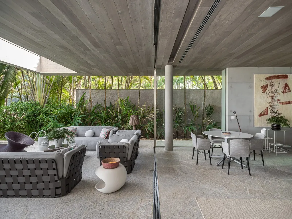 Imagem Casa com 6 quartos em São Sebastião-SP, comprar casa na praia sp, Casa à venda em São Sebastião-SP, casa em condomínio fechado em São Sebastião-SP