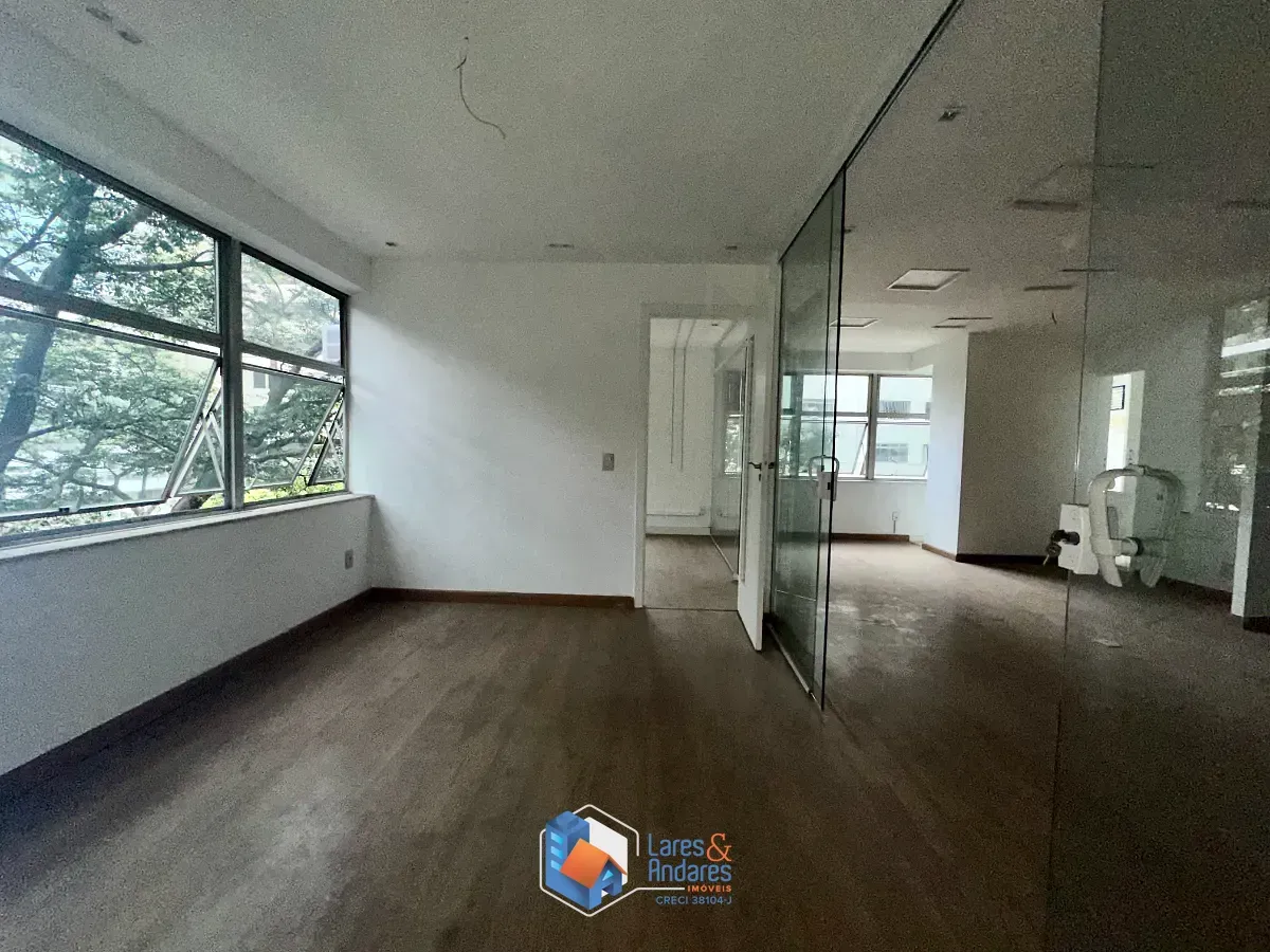 Imagem Conjunto comercial para venda em Jardim Paulista, 58m²