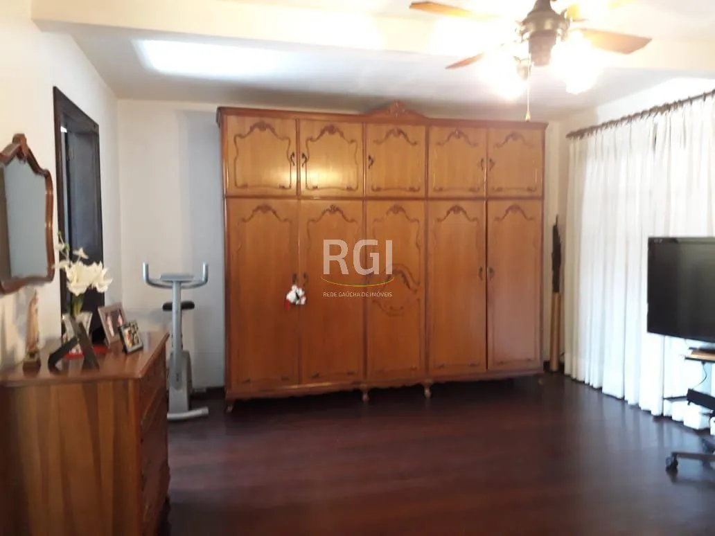 Imagem Casa para Venda - 200m², 3 dormitórios, sendo 1 suites, 1 vaga - Santana