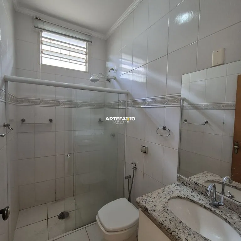 Imagem Casa com 3 dormitórios no bairro José de Carlos