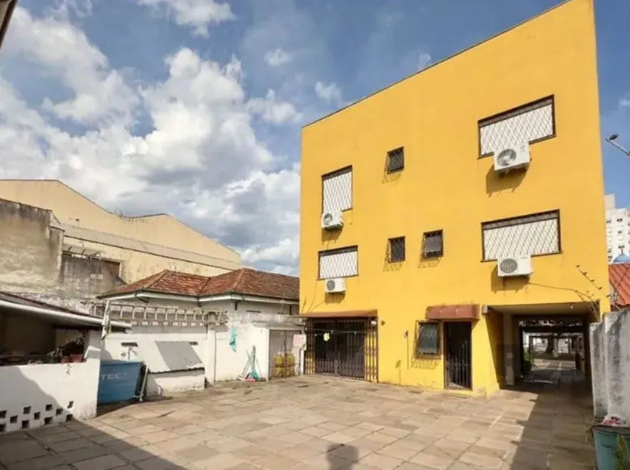 Imagem Casa sobrado no Partenon de 5 dormitórios