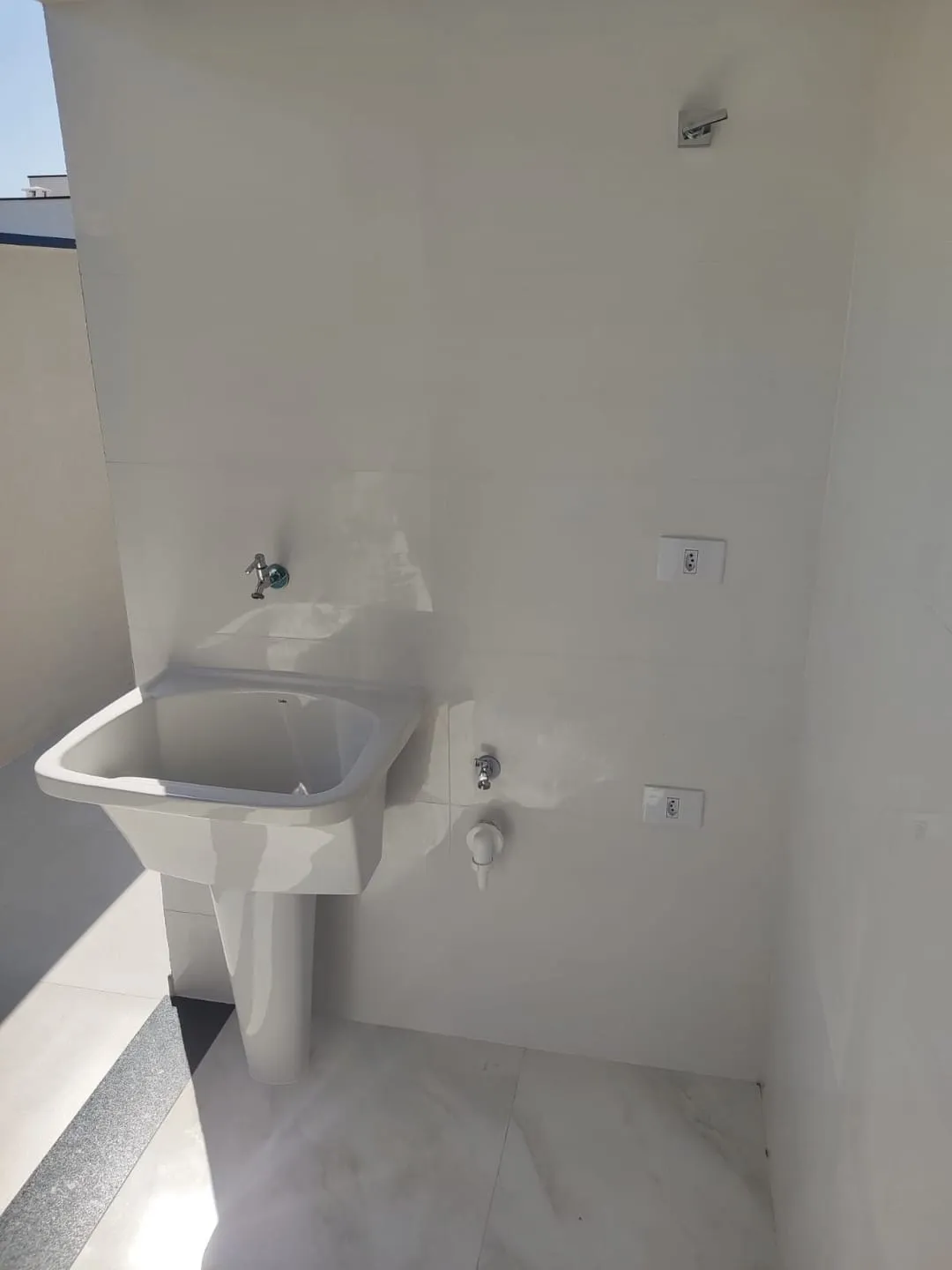 Imagem Casa à venda 3 Quartos, 1 Suite, 2 Vagas, 300M², Bairro do Grama, Caçapava - SP | Condomínio Terras do Vale