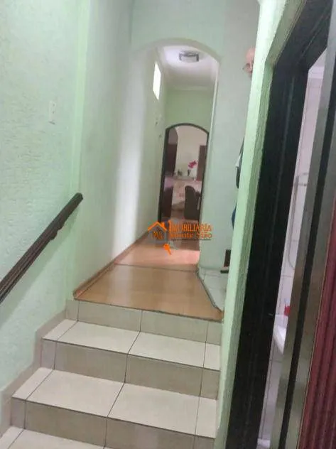 Imagem Sobrado com 2 dormitórios à venda, 217 m² por R$ 530.000,00 - Pimentas - Guarulhos/SP