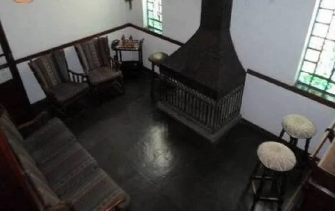 Imagem Casa ampla, arejada, confortável e muito conservada no Santa Lucia!