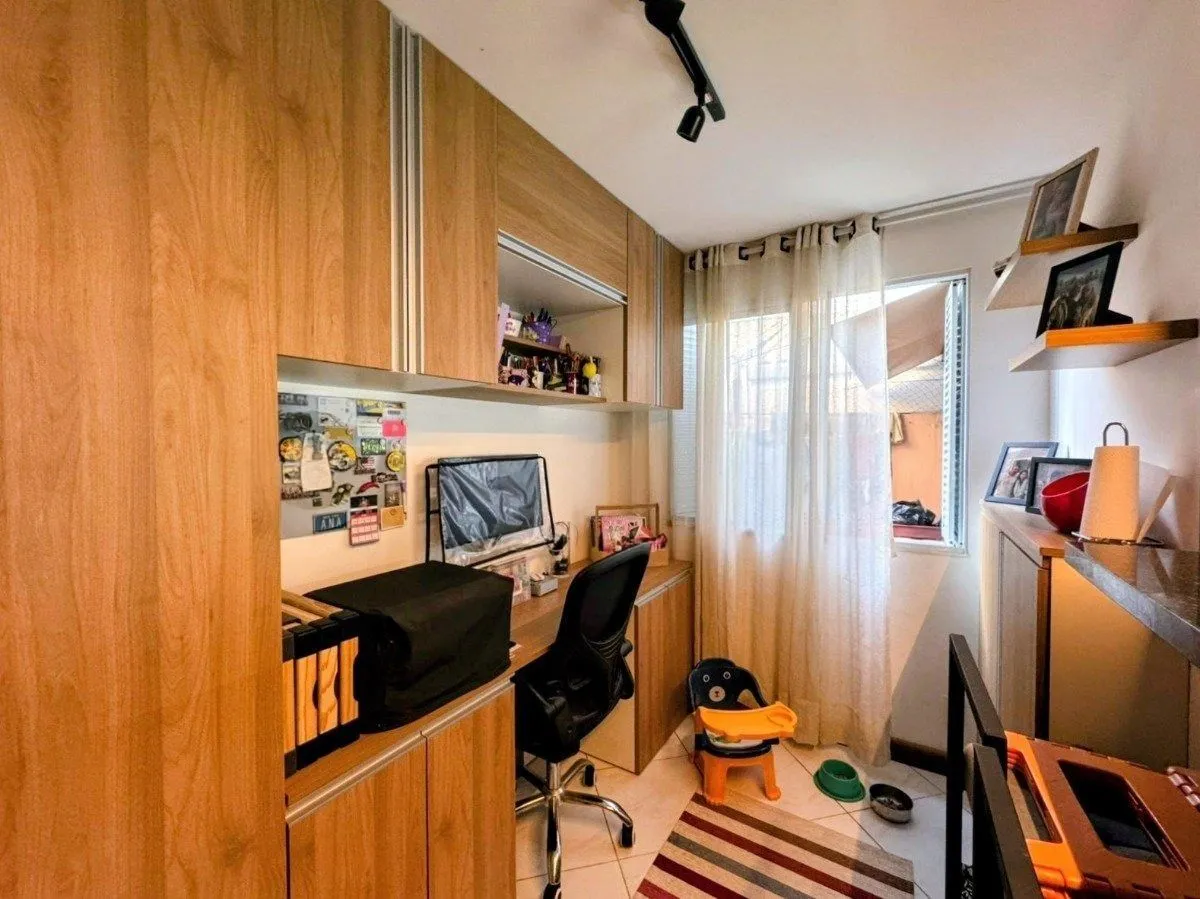 Imagem Casa Sobrado 3 Dormitórios no Condomínio Residencial Pontal de Acapulco