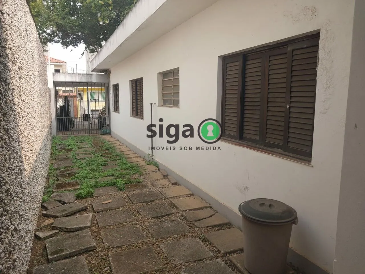 Imagem VENDA DE CASA 140M², PARA MORAR OU INVESTIR, A 300M DO METRÔ