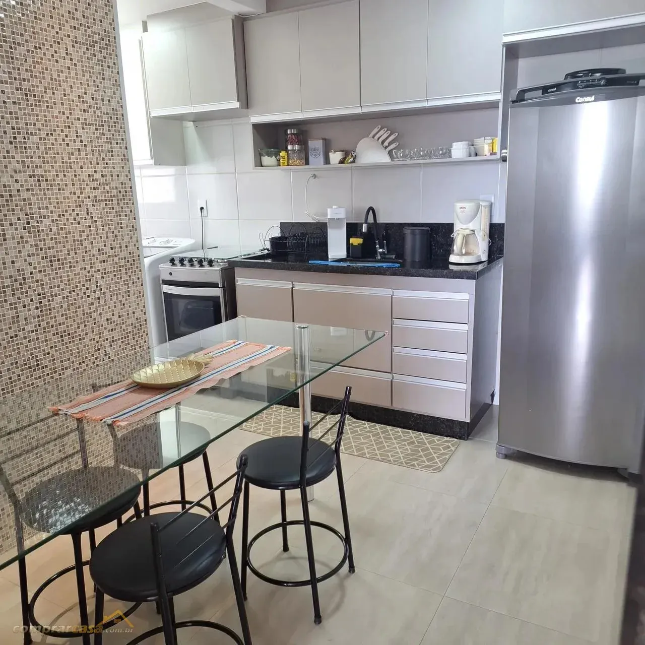 Imagem Apartamento para Venda em São Pedro da Aldeia / RJ no bairro Baixo Grande