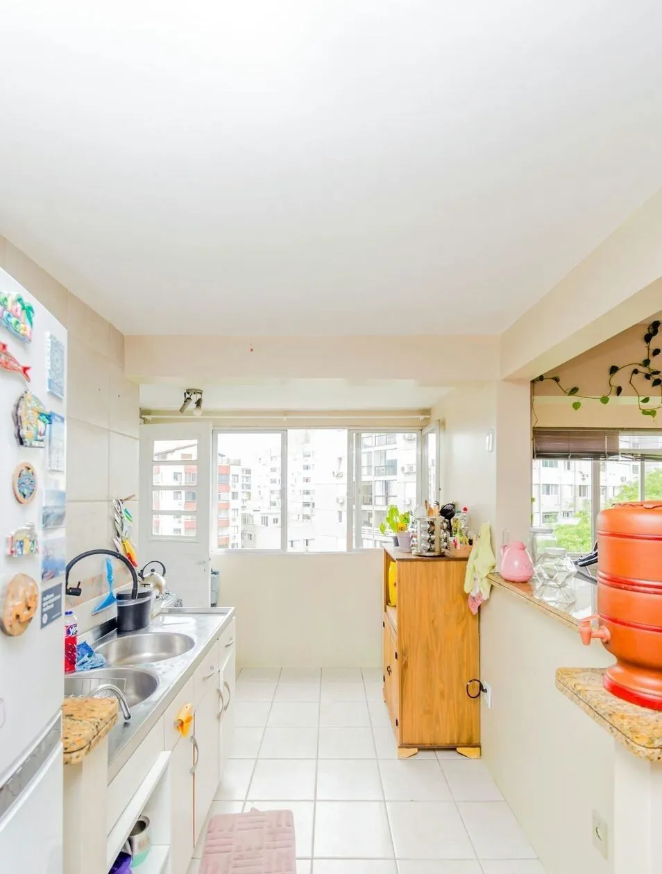 Imagem Vende-se apartamento com 2 quartos, 78m² e 1 vaga - Bom Fim