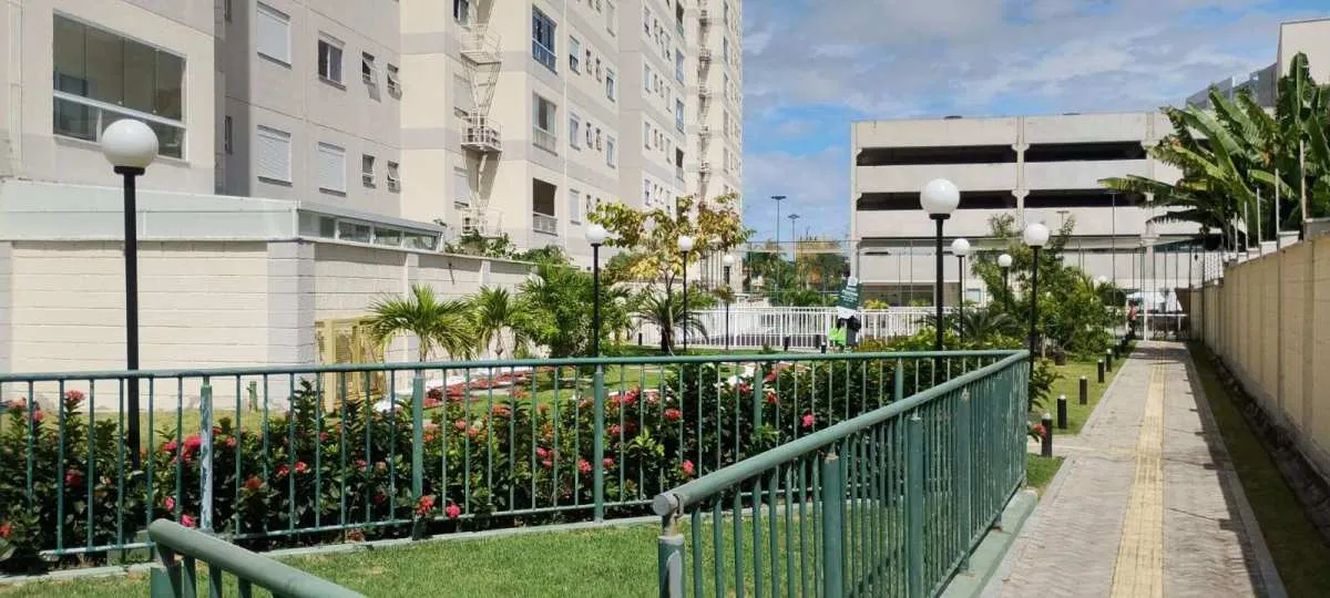 Imagem Apartamento Garden para alugar, no Condomínio vista do Joanes em Lauro de Freitas, Buraquinho, com 2 quartos, 199m2
