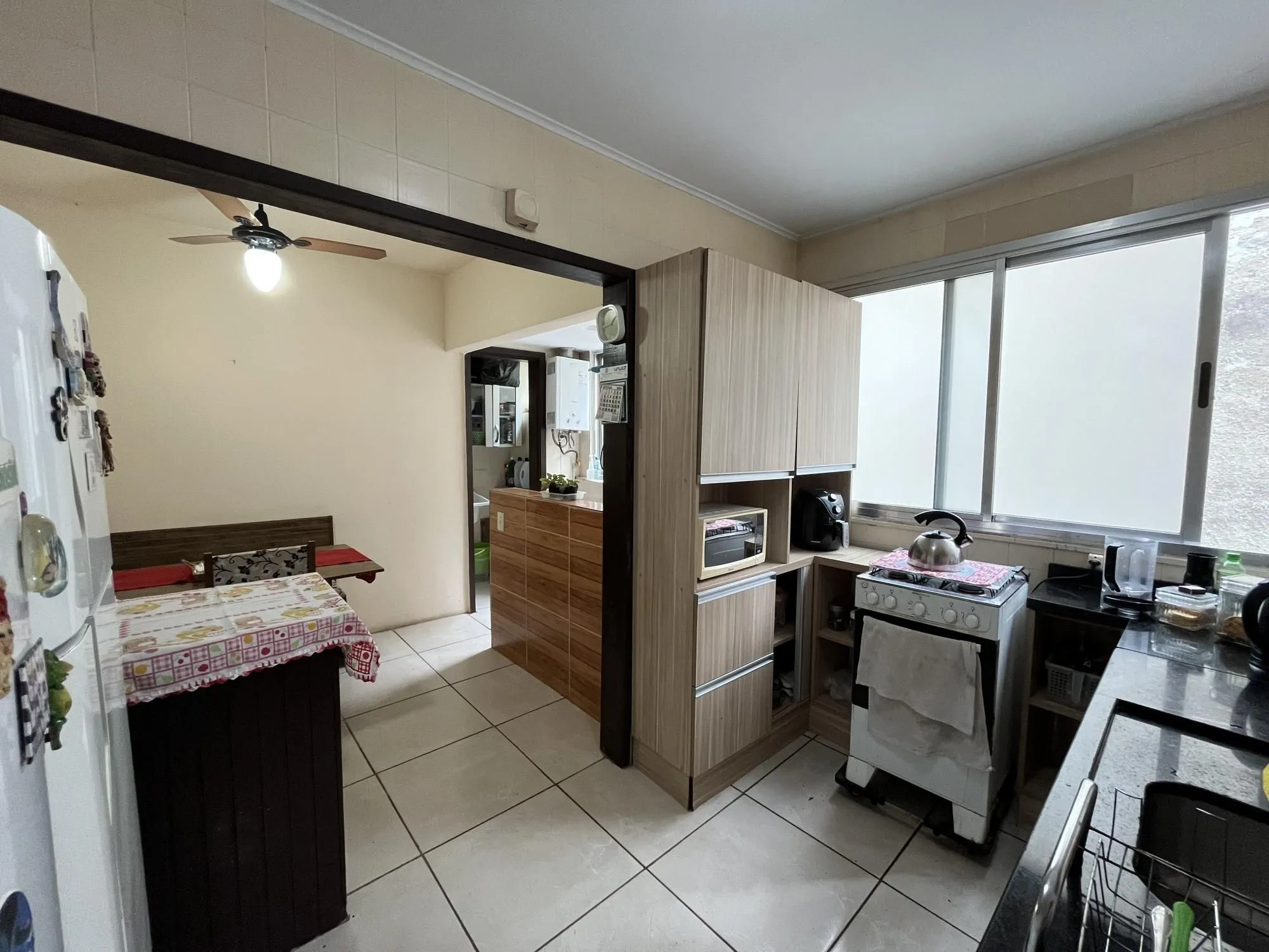 Imagem Apartamento de dois quartos com suíte no bairro Menino Deus em Porto Alegre