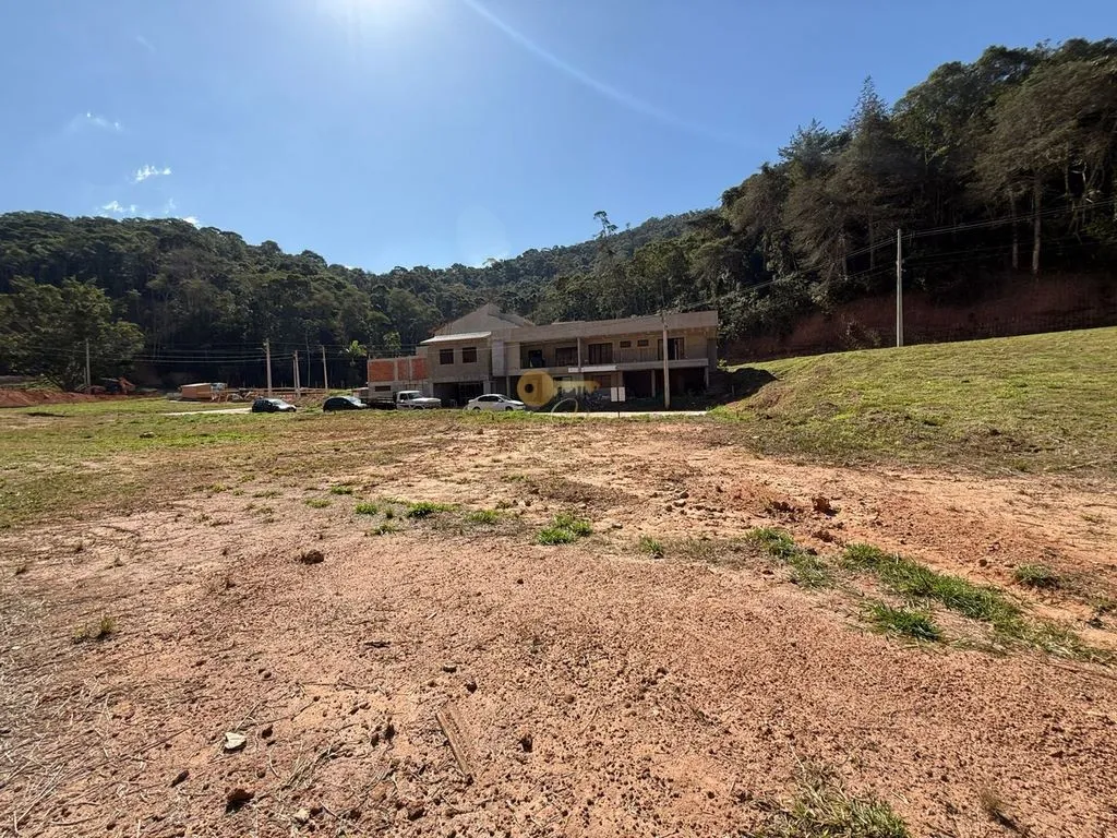 Imagem Terreno em Condomínio para Venda em Teresópolis / RJ no bairro Prata