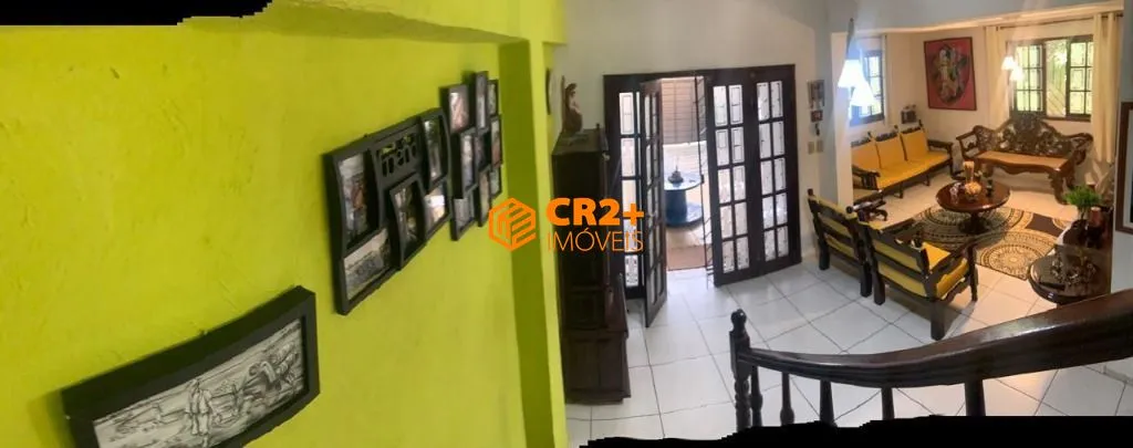 Imagem Casa Duplex - Casa Forte - 04 Quartos - 02 Suites - 280m2