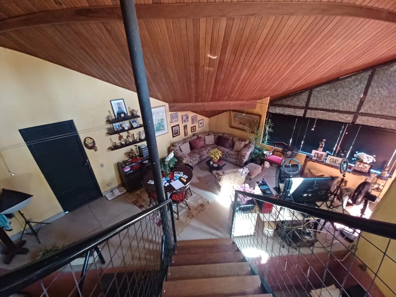 Imagem Belíssima casa 3 Dormitórios no Condomínio Vivendas do Lago!
