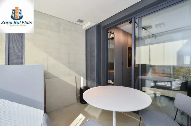 Imagem Apartamento Mobiliado à Venda Em Moema Com 1 Suíte e Varanda - Studio