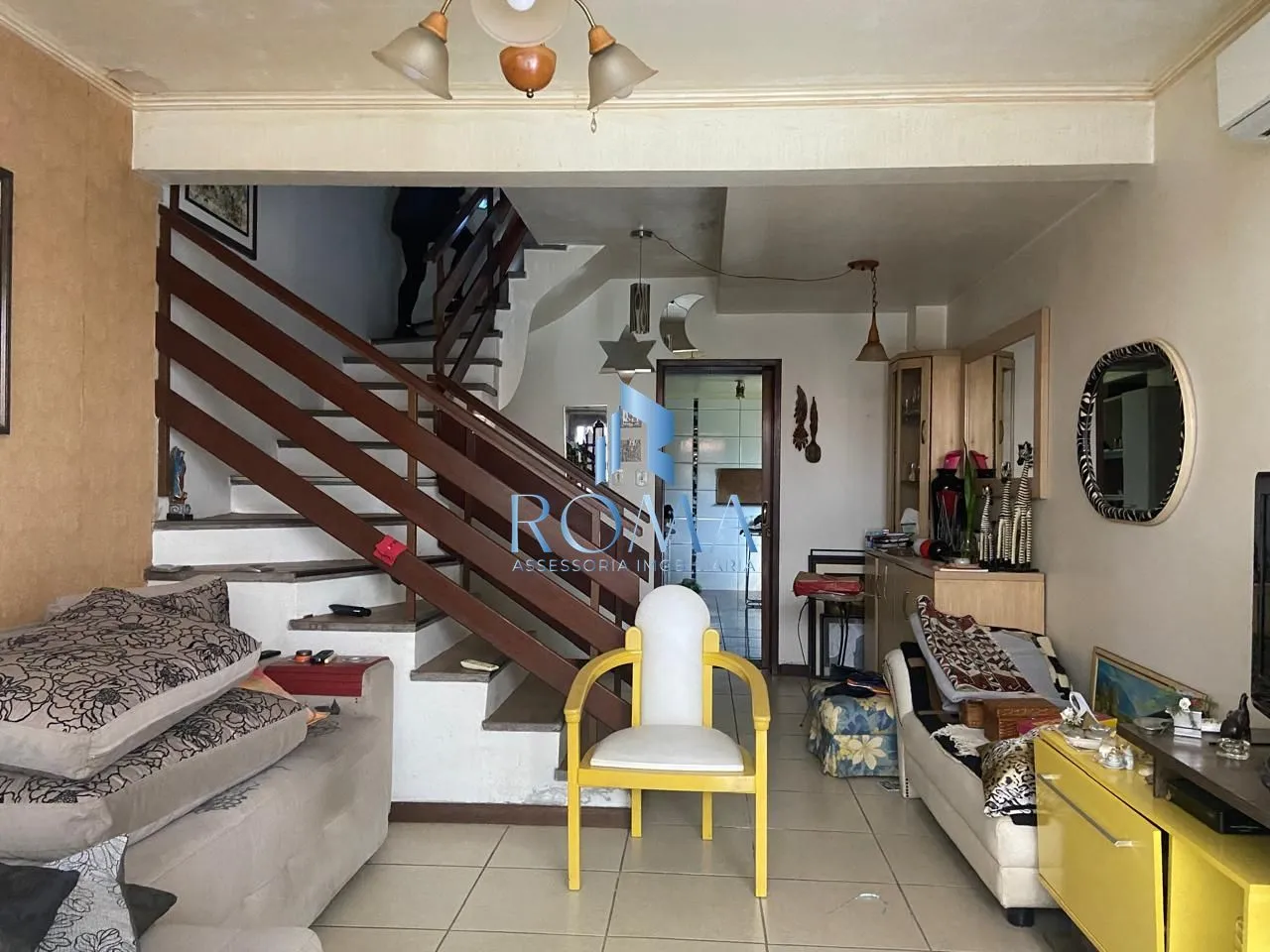 Imagem OPORTUNIDADE : CASA DUPLEX NO CENTRO