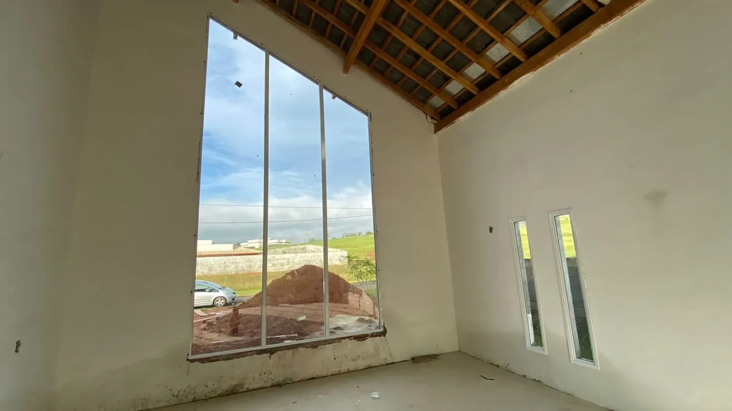 Imagem Casa à venda 3 Quartos, 1 Suite, 4 Vagas, 1025M², Condominio Village da Serra, Tremembé - SP | Condomínio Village da Serra