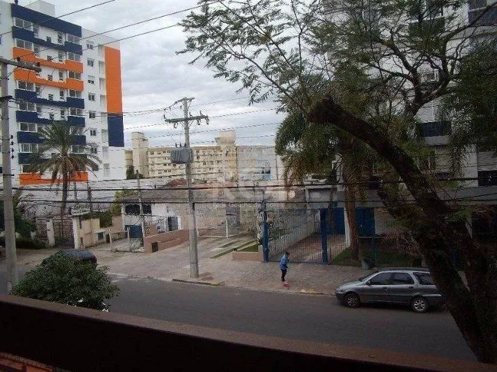 Imagem Casa para Venda - 93.71m², 3 dormitórios, sendo 1 suites, 3 vagas - Santana