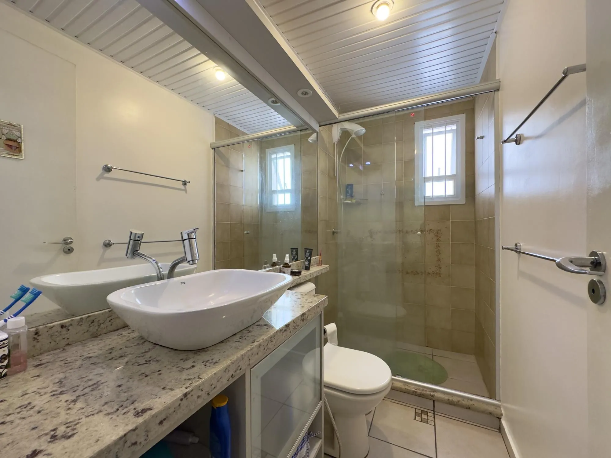 Imagem Apartamento 2 dormitórios com sacada e vaga de garagem próximo à PUCRS