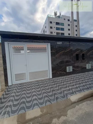 Imagem Casas no Litoral para venda em Mongagua no bairro Itaoca