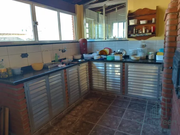 Imagem Casa à Venda 300 m² em Terra Preta - Por R$650.000,00