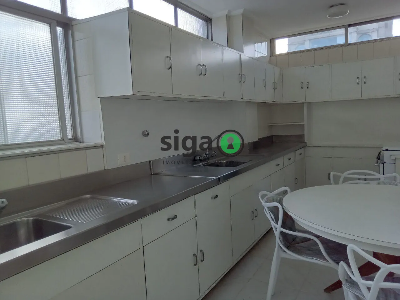 Imagem Apartamento 273m² para locação de 3 suítes no Jardim Paulista - São Paulo/SP