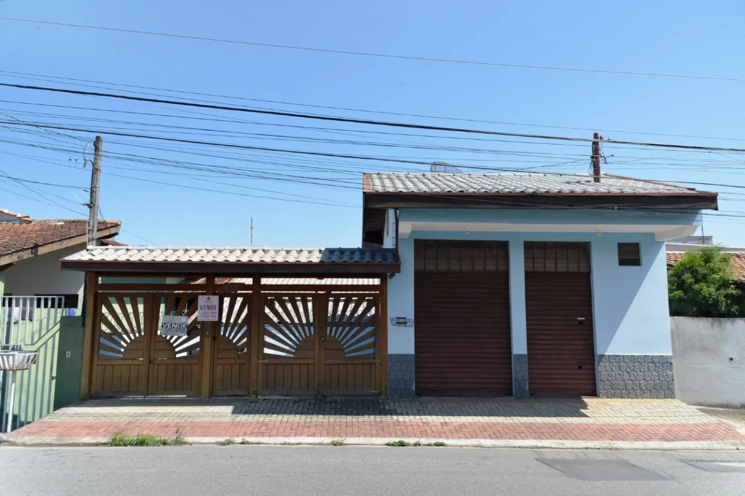 Imagem Casa à venda 2 Quartos, 1 Vaga, 220M², Chácara São Silvestre, Taubaté - SP