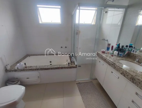 Imagem Linda residência no condomínio fechado Vivenda das Cerejeiras, em Valinhos, com terreno de 300 m²...