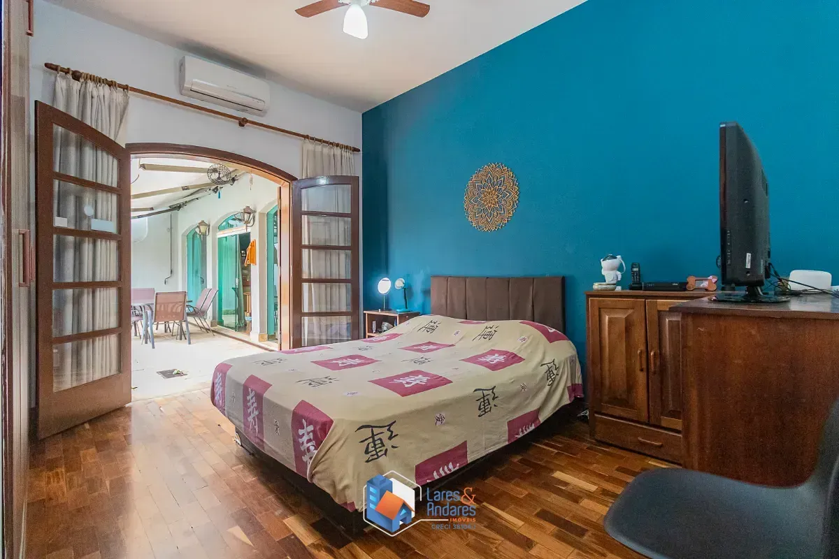 Imagem Casa para venda em Jardim Prudência com 4 quartos, sendo 1 suíte, 219m²