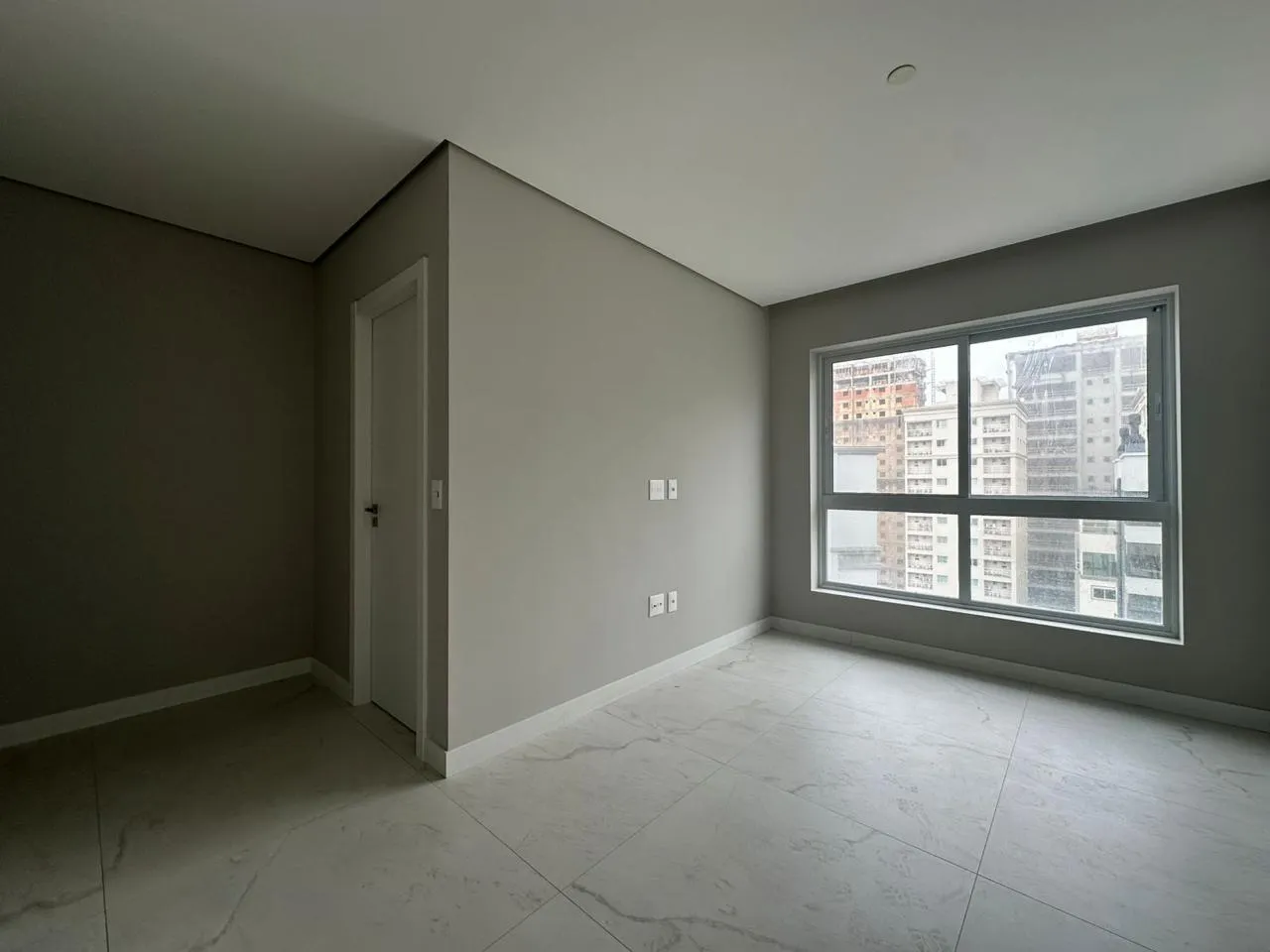 Imagem Apartamento à venda com 132m2 por R$ 2.300.000,00