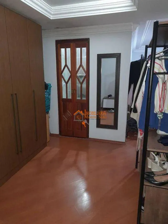 Imagem Sobrado com 3 dormitórios à venda, 236 m² por R$ 689.000,00 - Ponte Grande - Guarulhos/SP