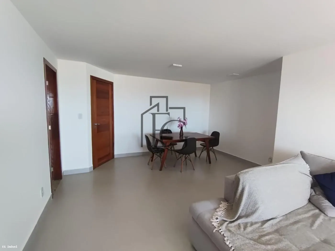 Imagem Apartamento para Venda em Saquarema, Itaúna, 2 dormitórios, 1 suíte, 1 banheiro, 1 vaga