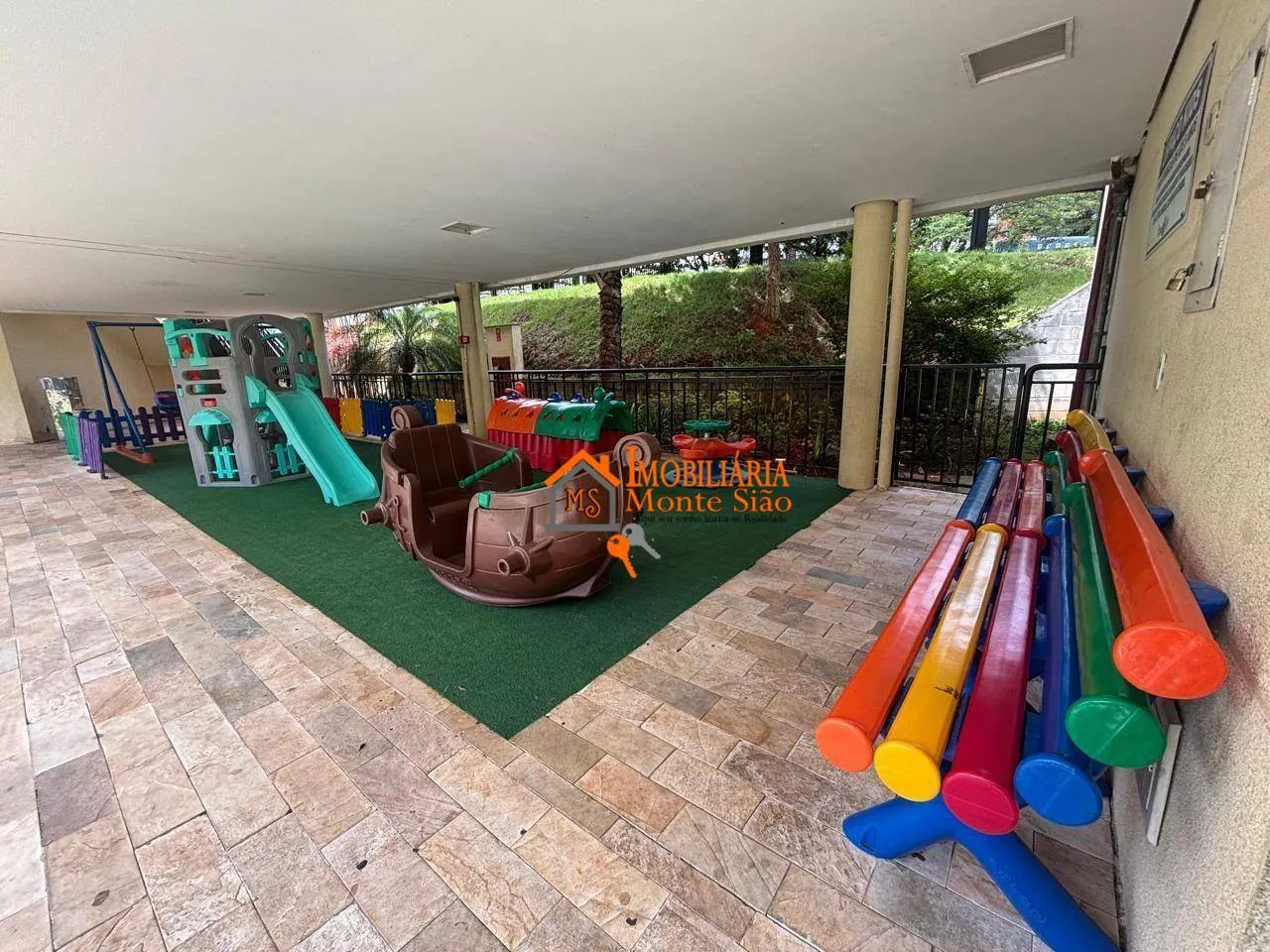 Imagem Apartamento com 2 dormitórios à venda, 52 m² por R$ 372.000,00 - Jardim Albertina - Guarulhos/SP