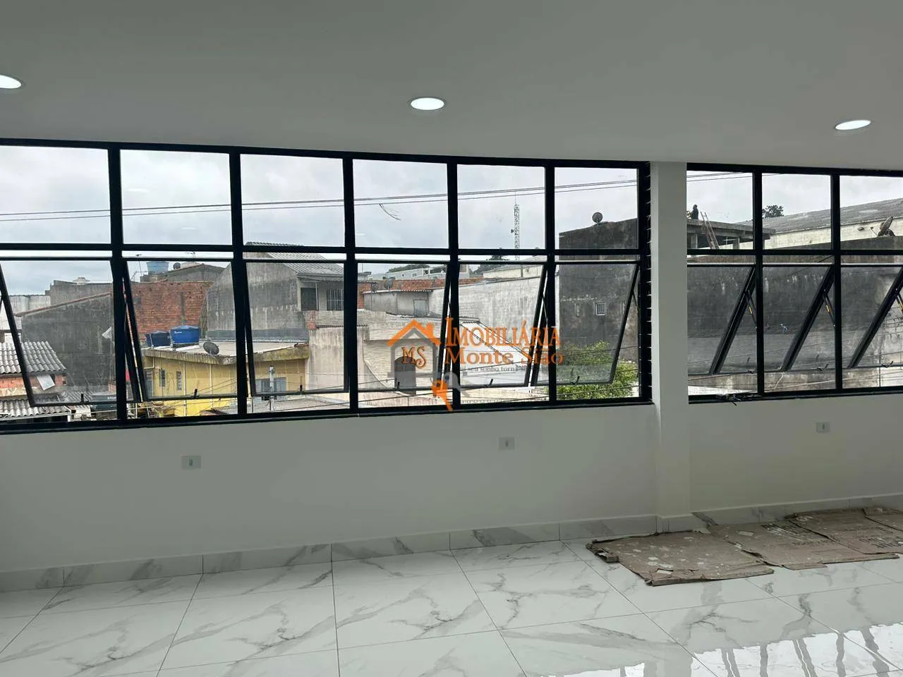 Imagem Sala para alugar, 210 m² por R$ 7.890,00/mês - Jardim Cumbica - Guarulhos/SP