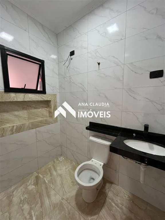 Imagem Casa a venda na cidade de Itanhaém