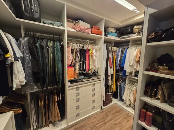 Imagem Lindíssimo apartamento alto padrão cinco suítes gabinete a venda no Horto Florestal