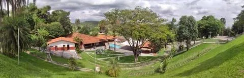 Imagem Vendo um luxo de sítio e área industrial em Betim/MG com 10.290 m²,