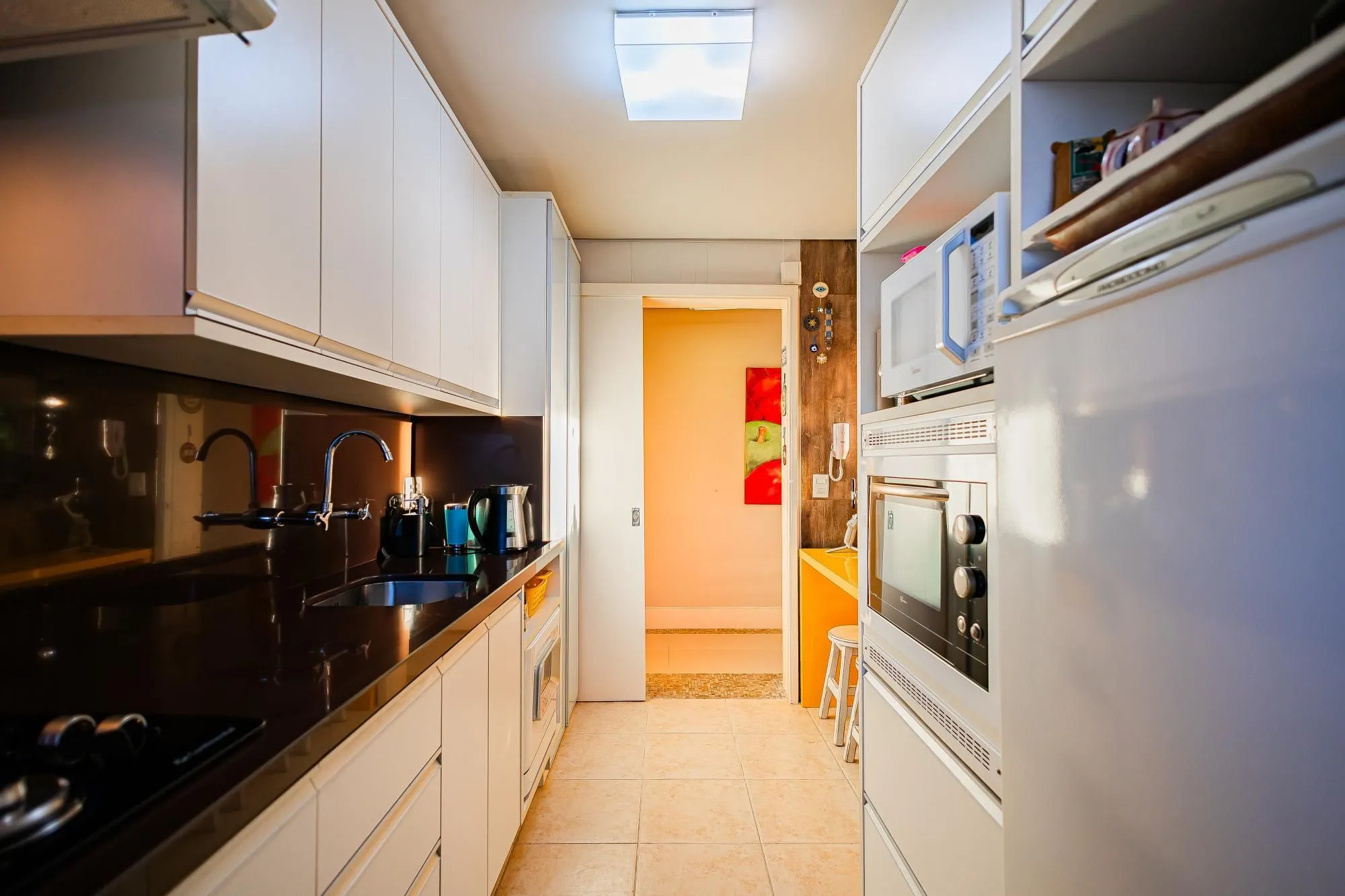 Imagem Apartamento de 97m² privativos com 3 dormitórios e 2 vagas