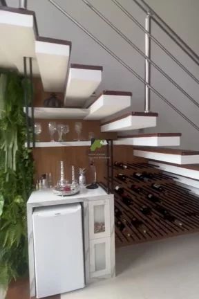 Imagem Lindíssima Casa em Condomínio à venda em Vinhedo/SP