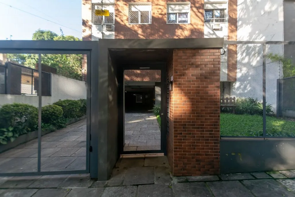 Imagem Apartamento 81m² 2 dorm. + vaga Auxiliadora - Porto Alegre