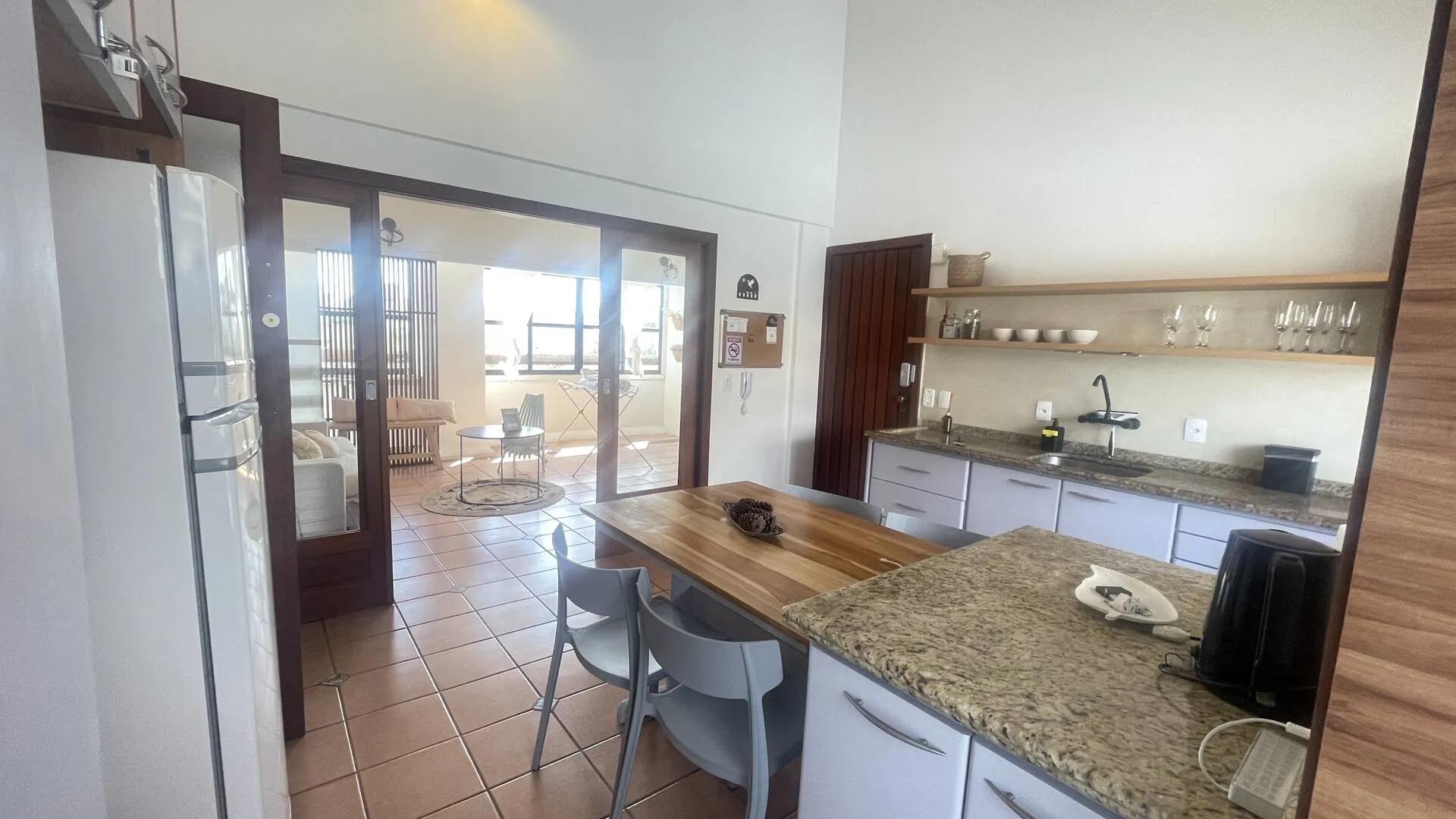 Imagem Apartamento 2 dormitórios locação anual em Jurerê